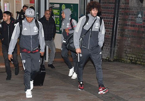 Dan sao MU lang le tro ve sau that bai truoc Chelsea hinh anh