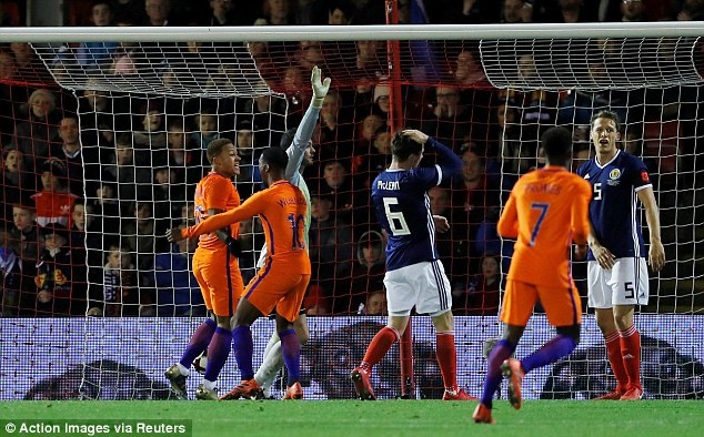 Cuu tien dao MU ghi ban anh 2