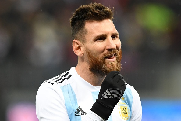 Messi bat luc, Argentina van thang chu nha World Cup 2018 hinh anh