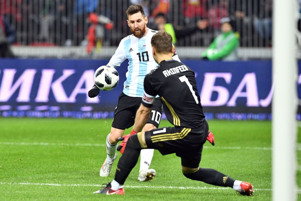 Aguero giup Argentina thang Nga 1-0 anh 8