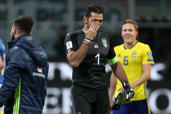 Buffon that vong, giai nghe sau that bai cua DT Italy hinh anh