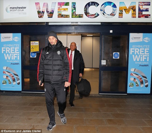 Pogba cuoi dua khi ve sau that bai anh 2