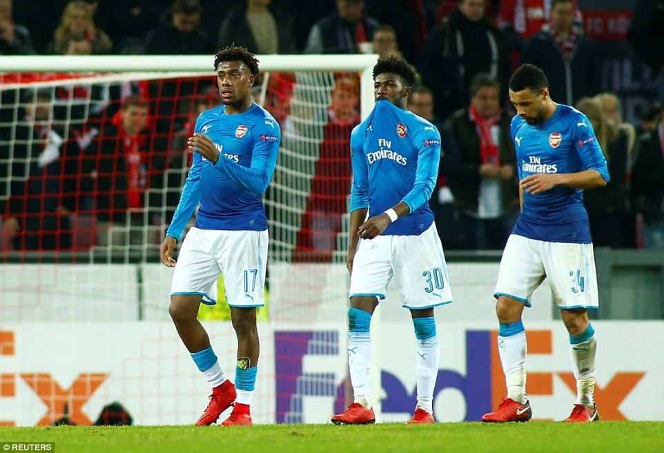 Arsenal thua tran dau o cup chau Au anh 9