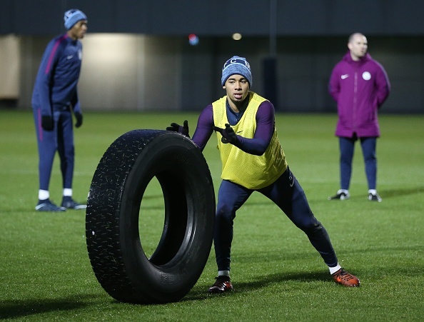 Bài tập giúp Man City ghi nhiều bàn ảnh 3 Bai tap giup Man City ghi nhieu ban anh 3