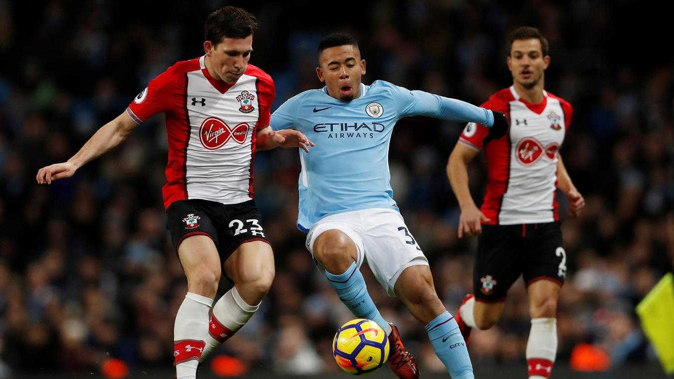 Sterling ghi ban phut 90+6 anh 2