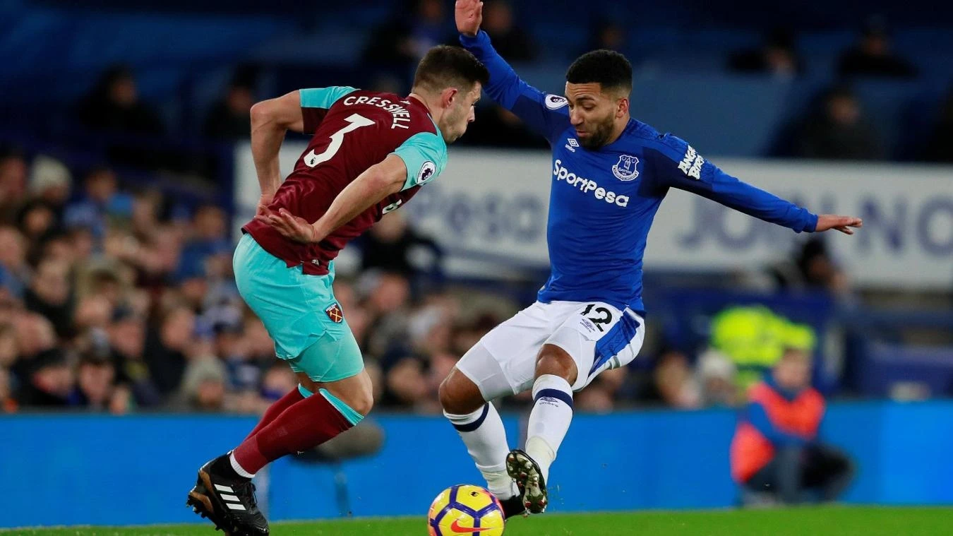 Rooney lap hat-trick dau tien cho Everton anh 3