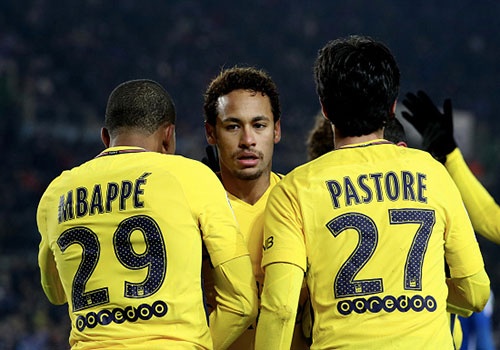 Strasbourg vs PSG (2-1): Neymar va dong doi lan dau that bai hinh anh