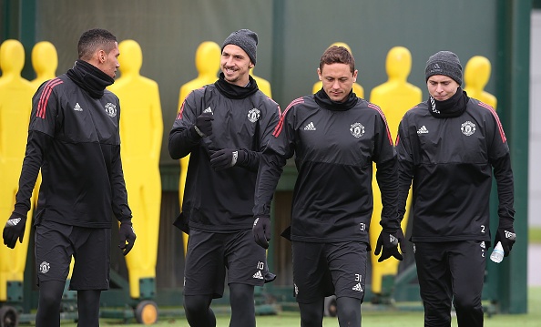 Mourinho loai Ibra,  Matic o Champions League anh 1