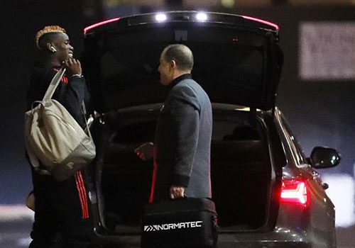 Pogba cuoi tuoi truoc tran quyet dau o Champions League hinh anh