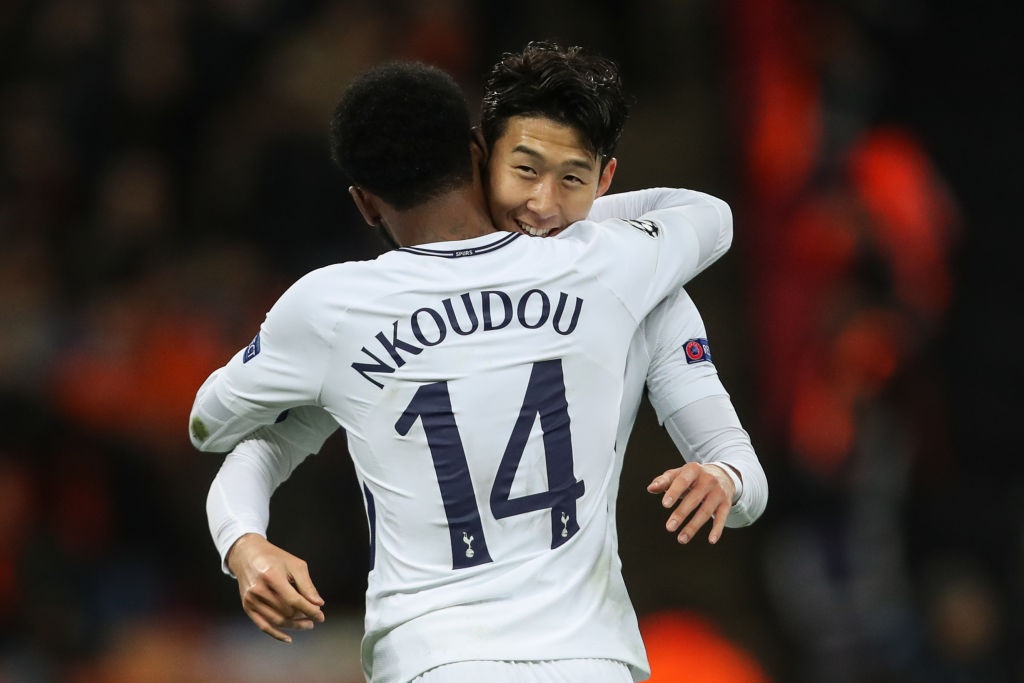 Tottenham bat bai,  xep tren Real anh 10