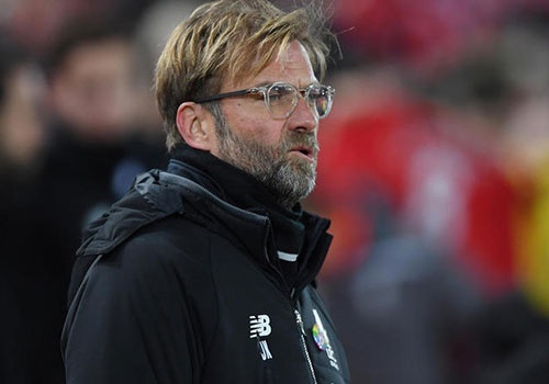 HLV Liverpool tung co trang truoc Man City hinh anh