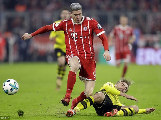 Bayern đánh bại Dortmund 2-1 ảnh 5 Bayern danh bai Dortmund 2-1 anh 5