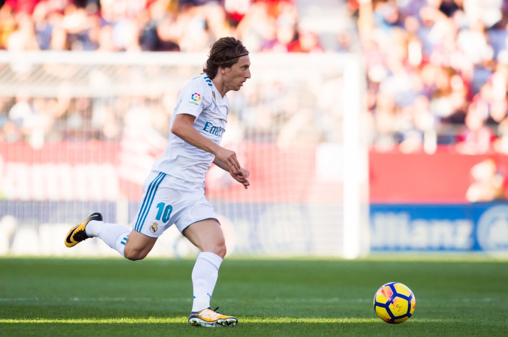 Doi hinh ket hop El Clasico anh 8