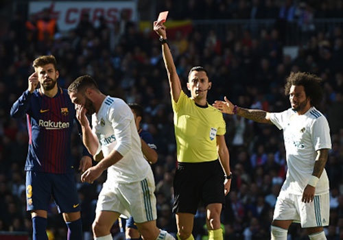 ‘Real mac sai lam va phong ngu te, nhung khong can thay doi’ hinh anh