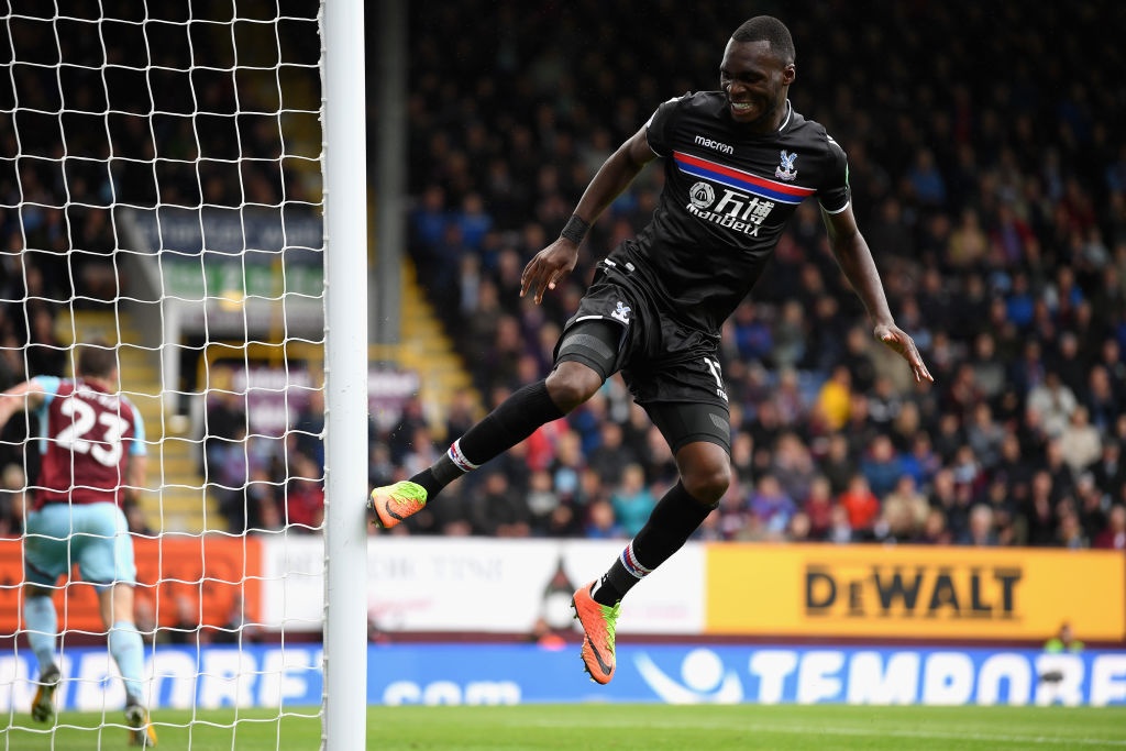 Tan binh MU vao doi hinh te nhat anh 11