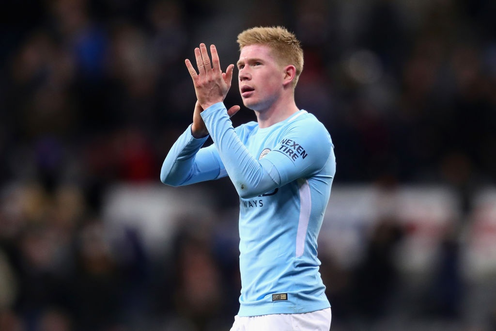 Man City thang tran thu 18 lien tiep anh 10