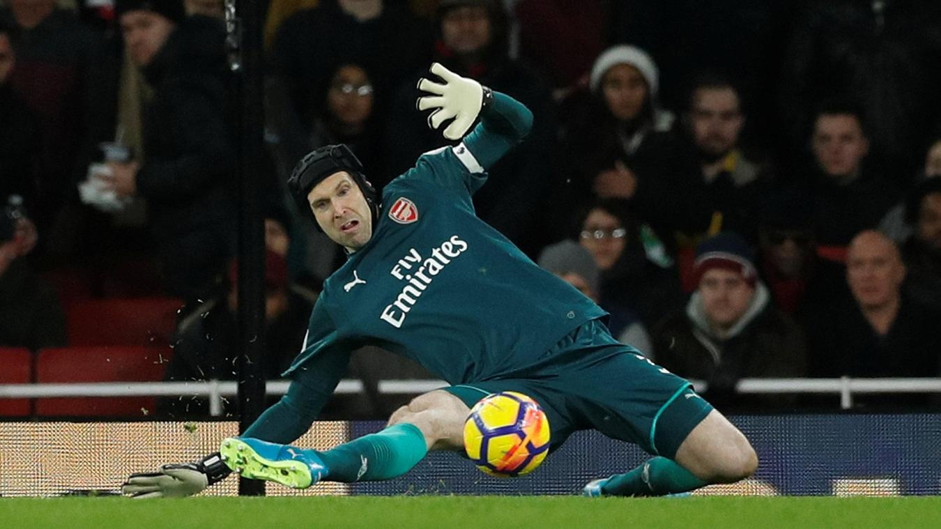 Arsenal hoa kich tinh Chelsea anh 4