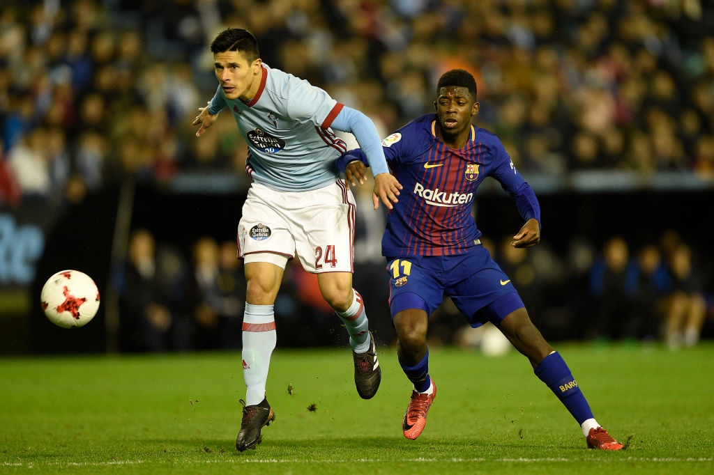 Barca bi cam hoa ngay tran dau nam anh 8