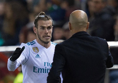 Zidane khuyen cau thu Real kien nhan cho co hoi hinh anh