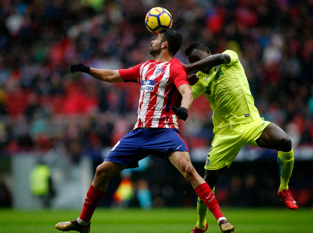 Costa ghi ban va nhan the do anh 4