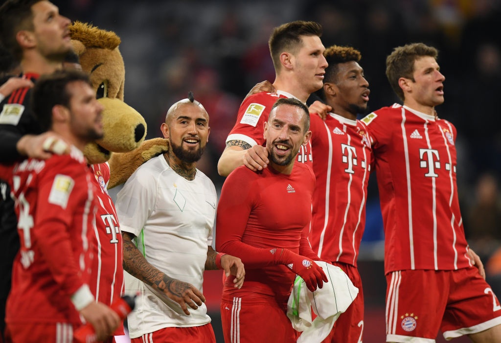 Bayern thang 4-2 nho James Rodriguez anh 1