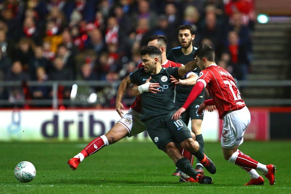 De Bruyne giup Man City thang 3-2 anh 2