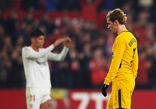 Griezmann ghi ban dep mat, Atletico van bi loai khoi cup nha vua hinh anh