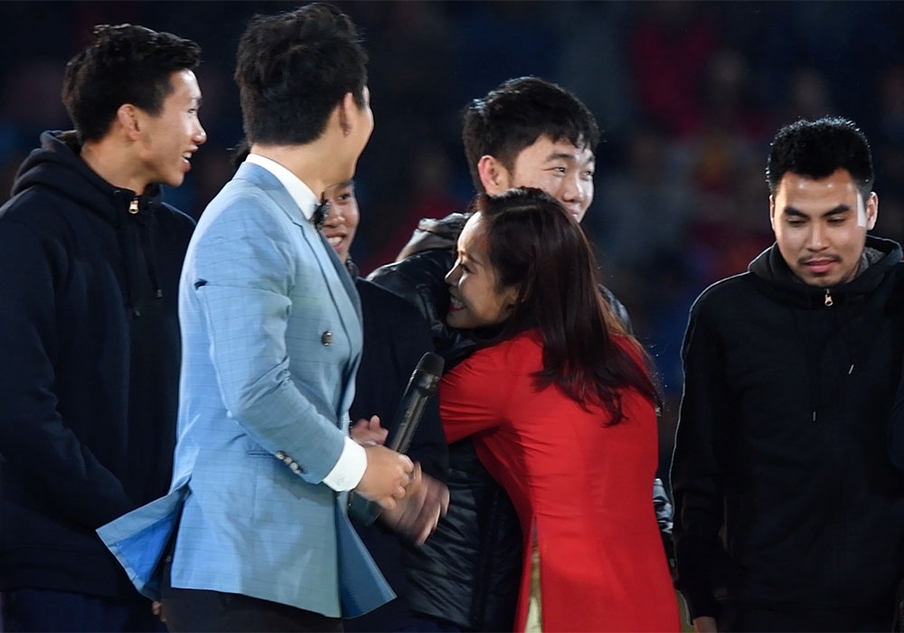 U23 VN am ap trong vong tay nguoi ham mo anh 13