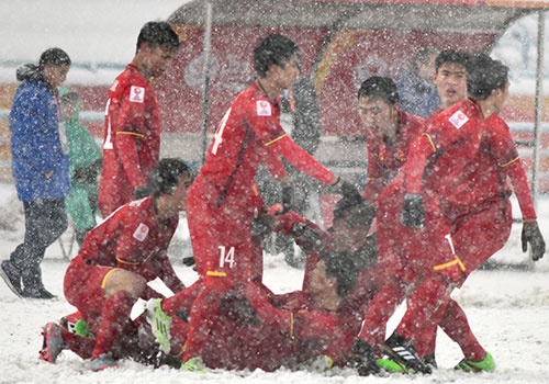 Sau chien cong cua U23 Viet Nam, roi sao? hinh anh