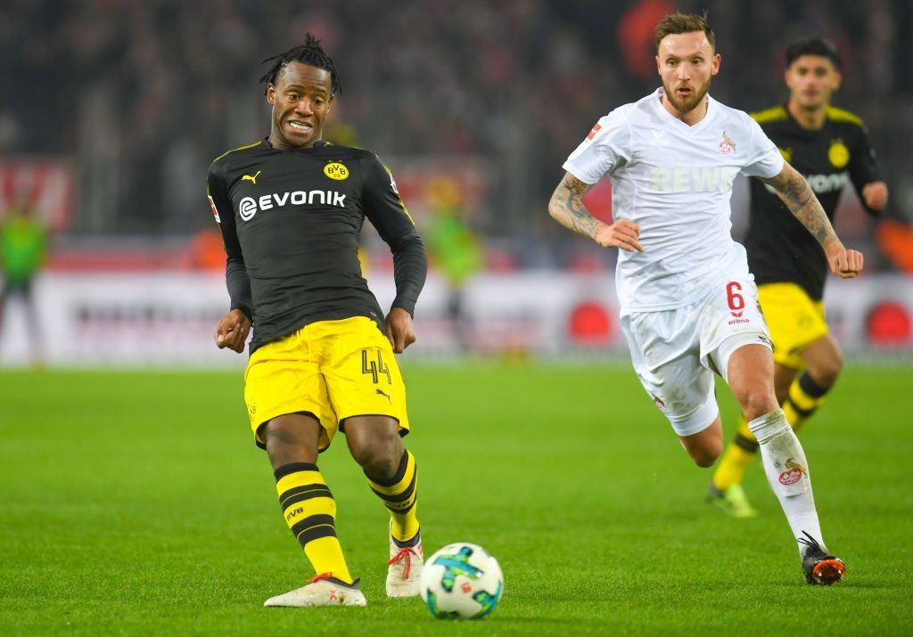 Batshuayi ra mat Dortmund bang cu dup anh 7
