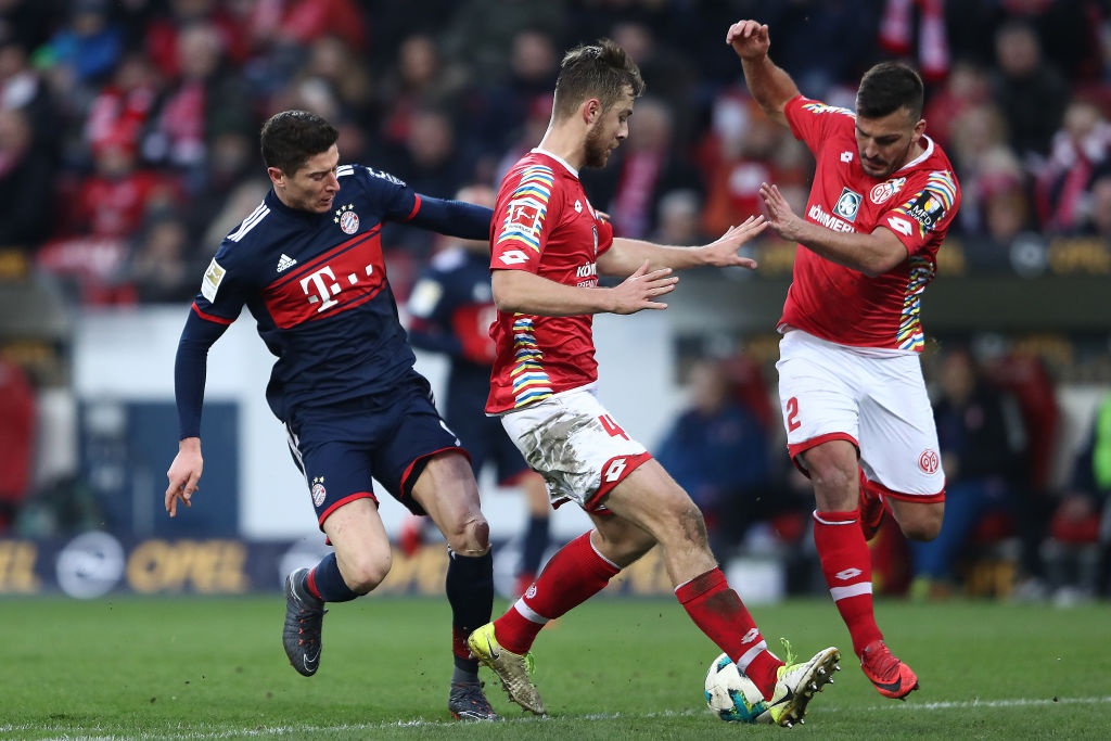 Ribery va Rodriguez giup Bayern thang 2-0 anh 8