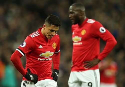 ‘Rac roi cua MU khong phai chi voi Paul Pogba’ hinh anh