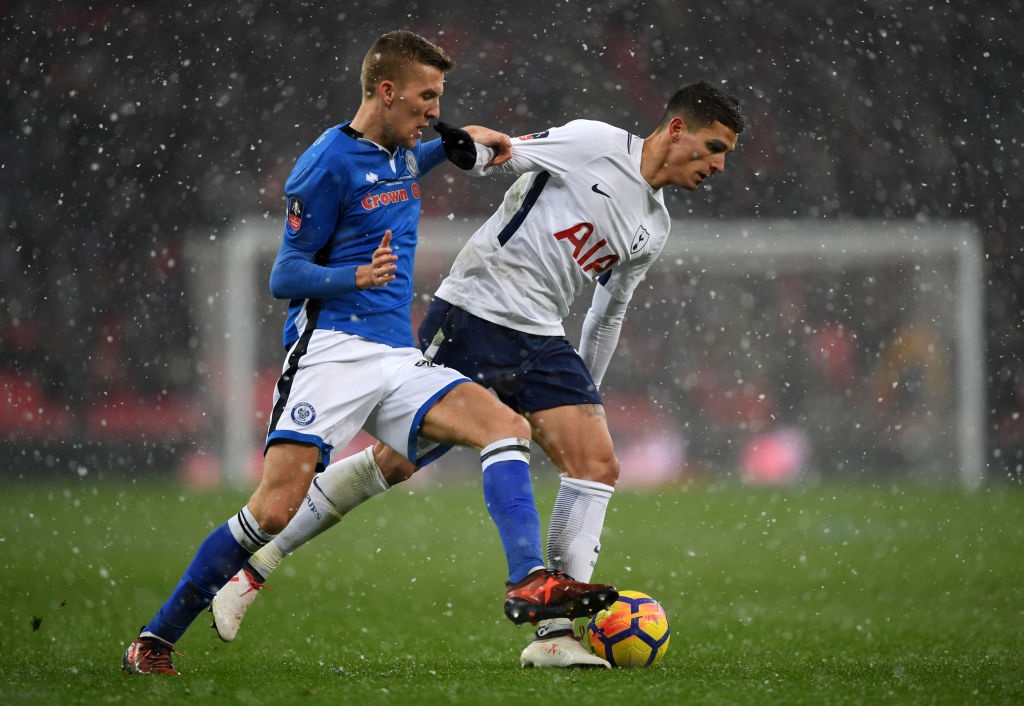 Tottenham vuot qua doi hang ba 6-1 anh 1