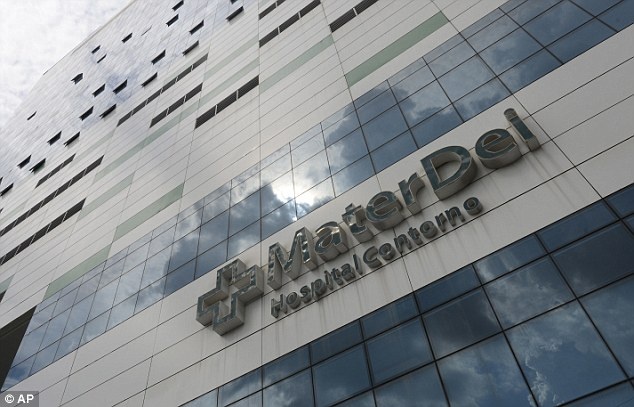 Neymar đến bệnh viện tiến hành phẫu thuật ảnh 6 Neymar den benh vien tien hanh phau thuat anh 6