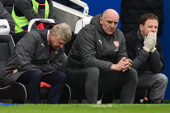 Tran Brighton vs Arsenal anh 1