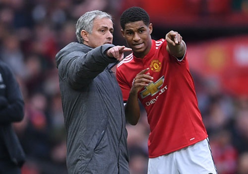 MU thong tri doi hinh hay nhat vong 30 Premier League hinh anh