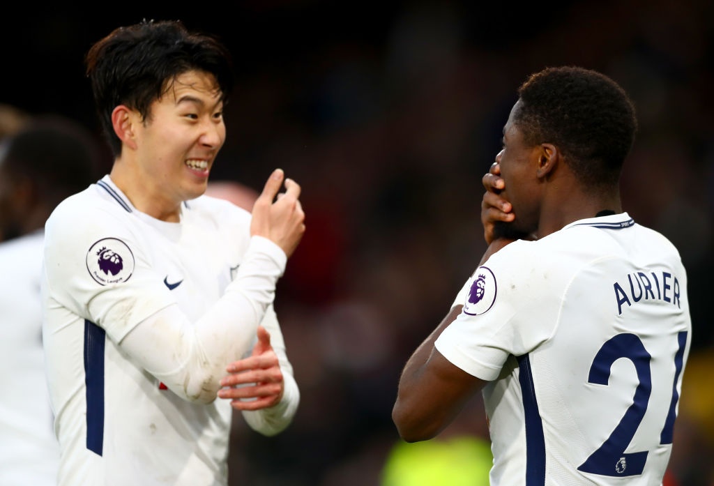 MU thong tri doi hinh hay nhat vong 30 anh 8