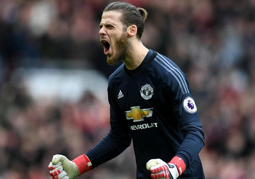 Mourinho khuyen Real tu bo theo duoi De Gea hinh anh