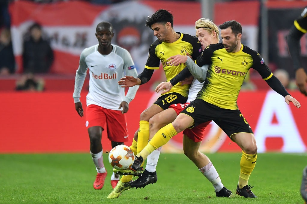 Dortmund bi loai khoi Europa League anh 2