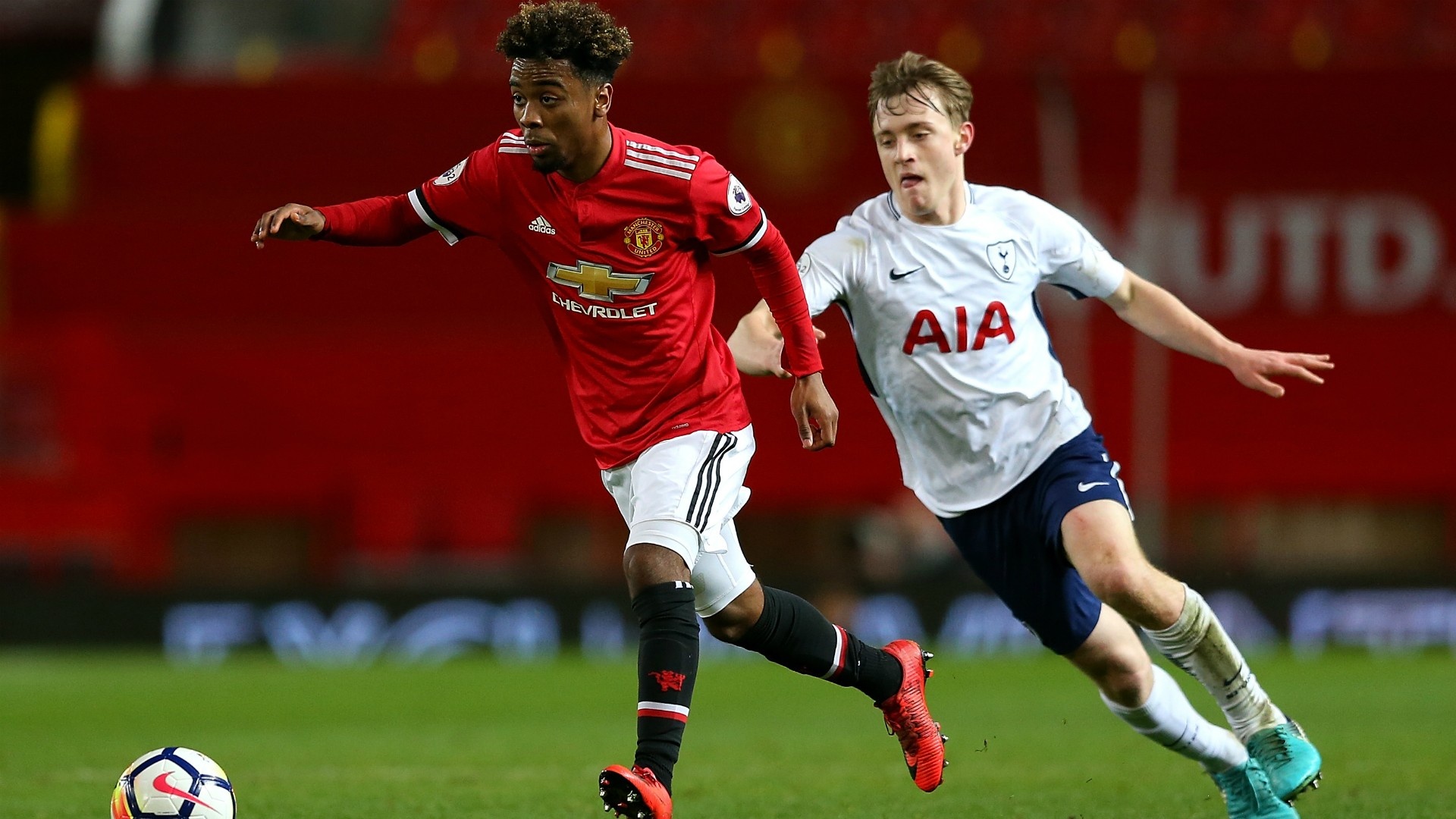 Nhung tai nang tre duoc ky vong len doi mot MU anh 3