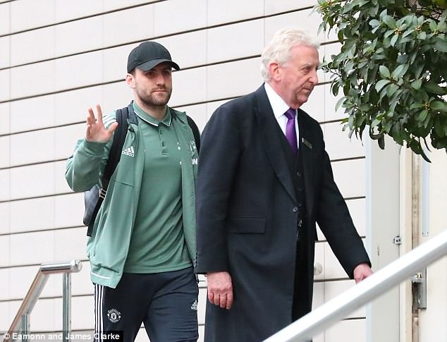 Pogba vui vẻ trong ngày trở lại MU ảnh 5 Pogba vui ve trong ngay tro lai MU anh 5