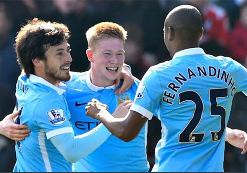 Tu on ao, MU sap phai diec tai vi Man City hinh anh