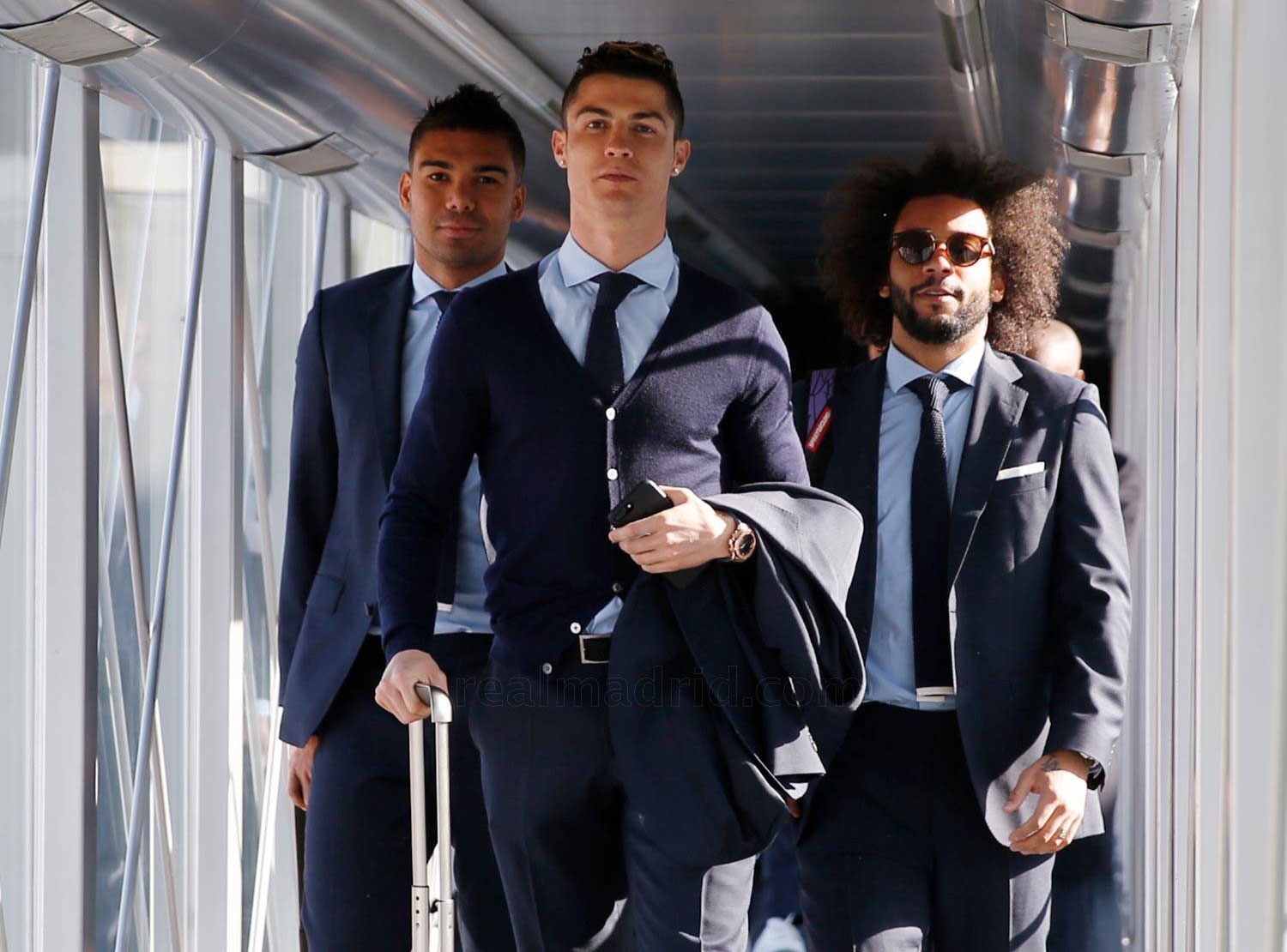 Ronaldo lên đường đá Champions League ảnh 1 Ronaldo len duong da Champions League anh 1