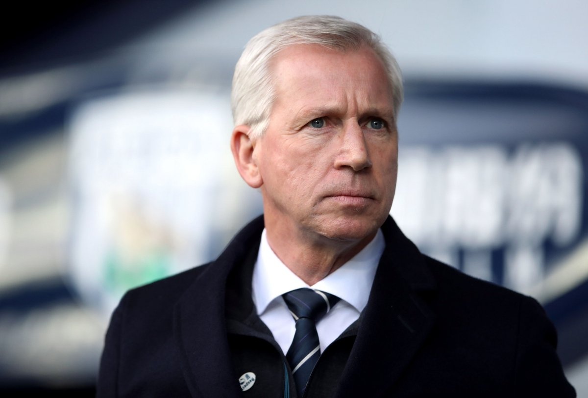 Huấn luyện viên Premier League thứ 10 mất việc ảnh 1 Huan luyen vien Premier League thu 10 mat viec anh 1