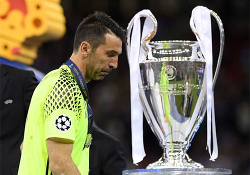 Buffon: ‘Real la doi bong hay nhat the gioi' hinh anh
