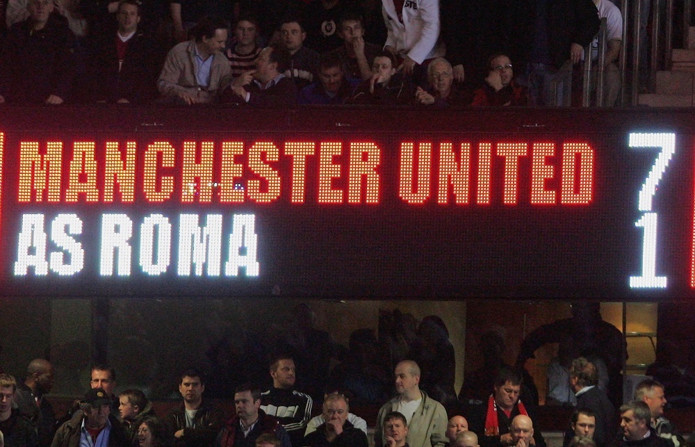 Roma buoc ra anh sang sau 11 mua anh 1