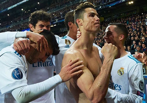 Dang cap cua Ronaldo la ghi ban 'dung luc, dung cho' hinh anh