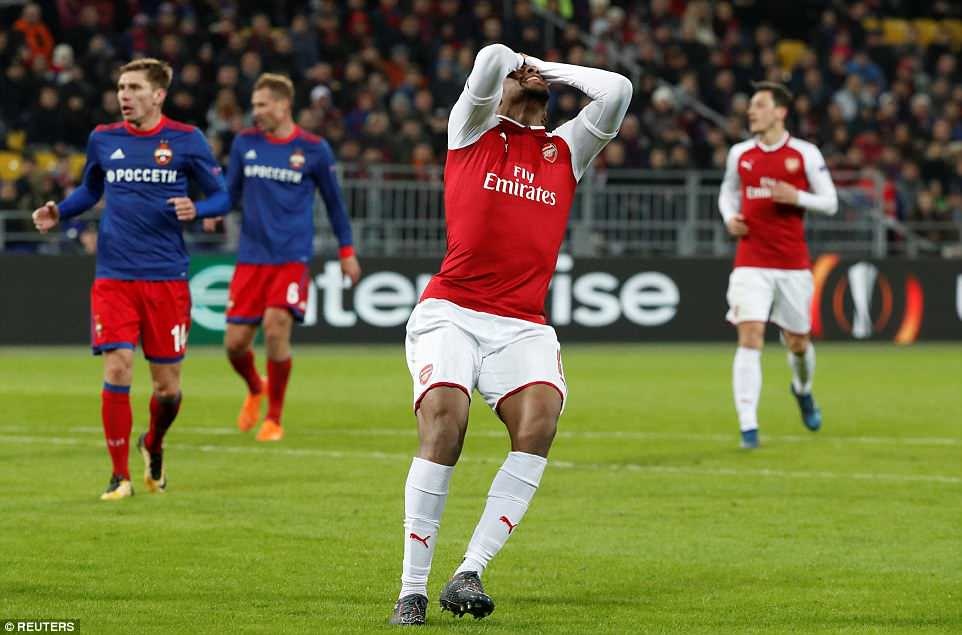 Arsenal vao ban ket Europa League anh 11