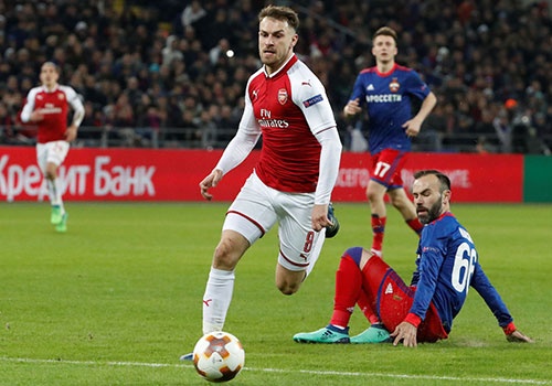 ‘Than chet’ Ramsey nen dau ghi ban sau chan thuong kinh hoang hinh anh