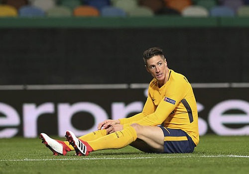 Atletico van vao ban ket Europa League du thua o luot ve hinh anh